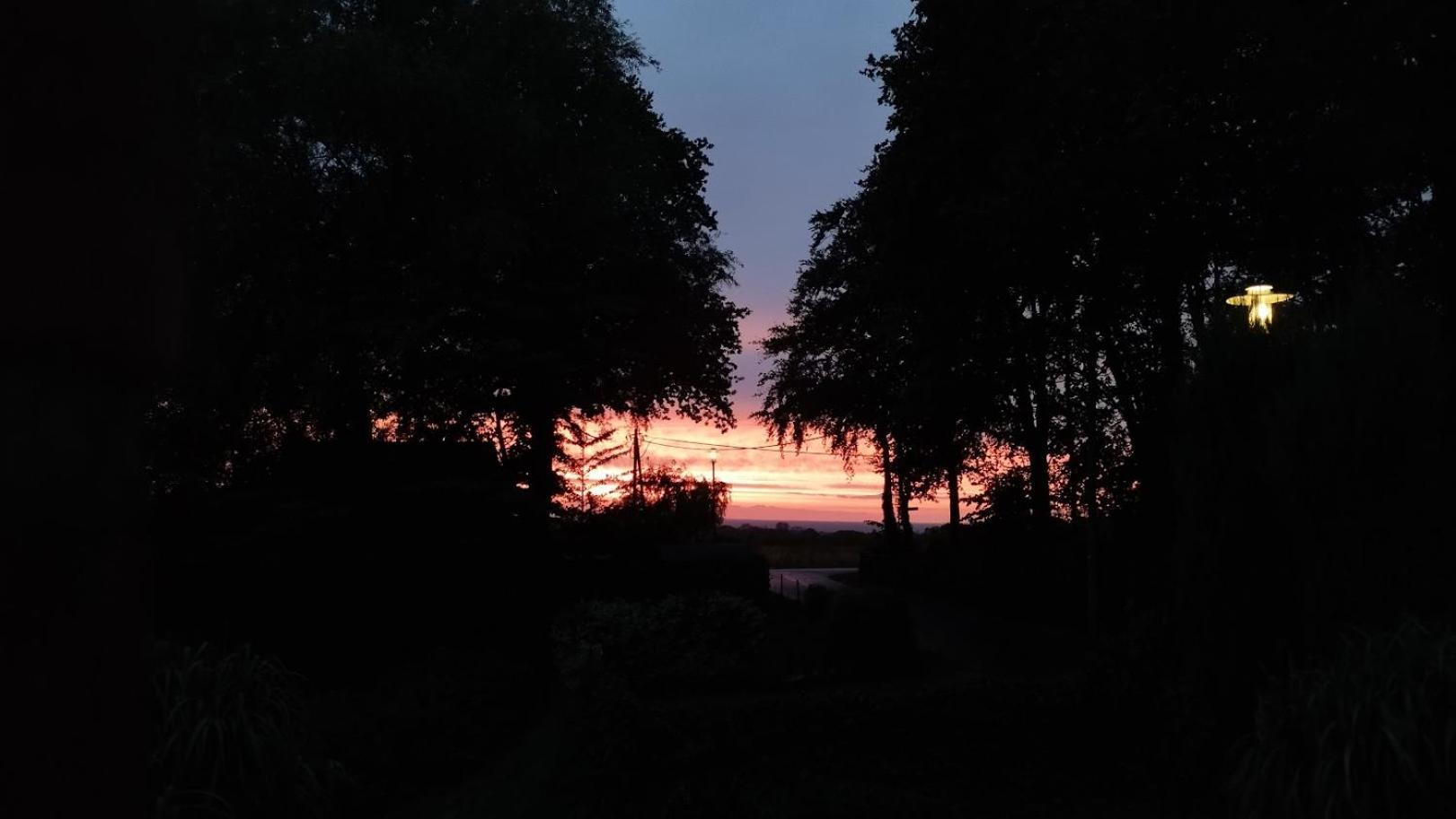 Inspektorenhaus Am Jagdschloss Mit Meerblick Hohen Niendorf Extérieur photo